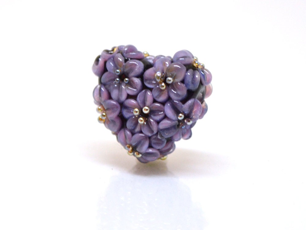 purple heart bead flower violet purple heart pendant focal beads romantic jewelry making lampwork heart bead lavender pendant lampwork