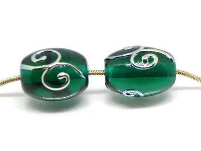 Emerald green oval glass beads silver curles, Barrel lampwork beads, Handmade glass, Jewelry supplies, Bead set, Beads for necklace jewelry