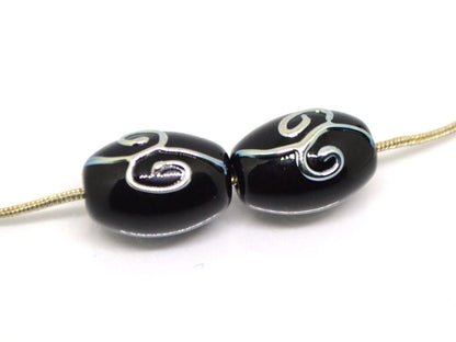 Black oval glass beads silver mirror curles, Barrel rice lampwork beads for you, Crafts beads, Jewelry supply, Artisan lampwork Glossy black