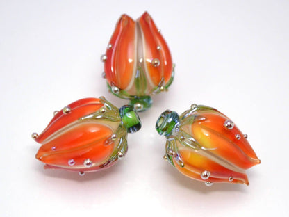 Red rosebud Handmade Lampwork Beads Artisan Lampwork Flower Glass Beads Red Orange Glass Beads Glass Floral Lampwork Flower Bud Rose Beads