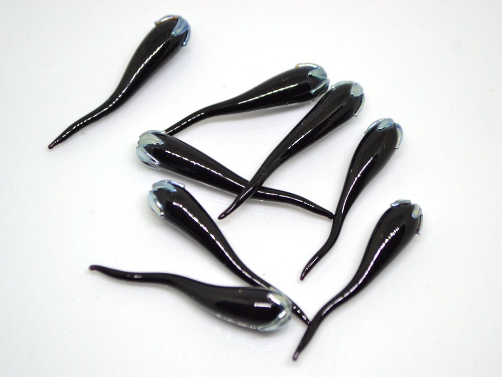 Black silver chili peppers, Lampwork chile beads, lampwork charms, Artisan lampwork, Farm lampwork, Vegetable beads, Lampwork vegetables