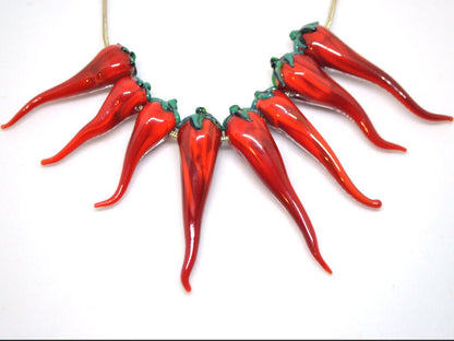 Red chili peppers, Glass chili beads, Horizontal center-drilled beads, Vegetable beads, Farm pendant, red green