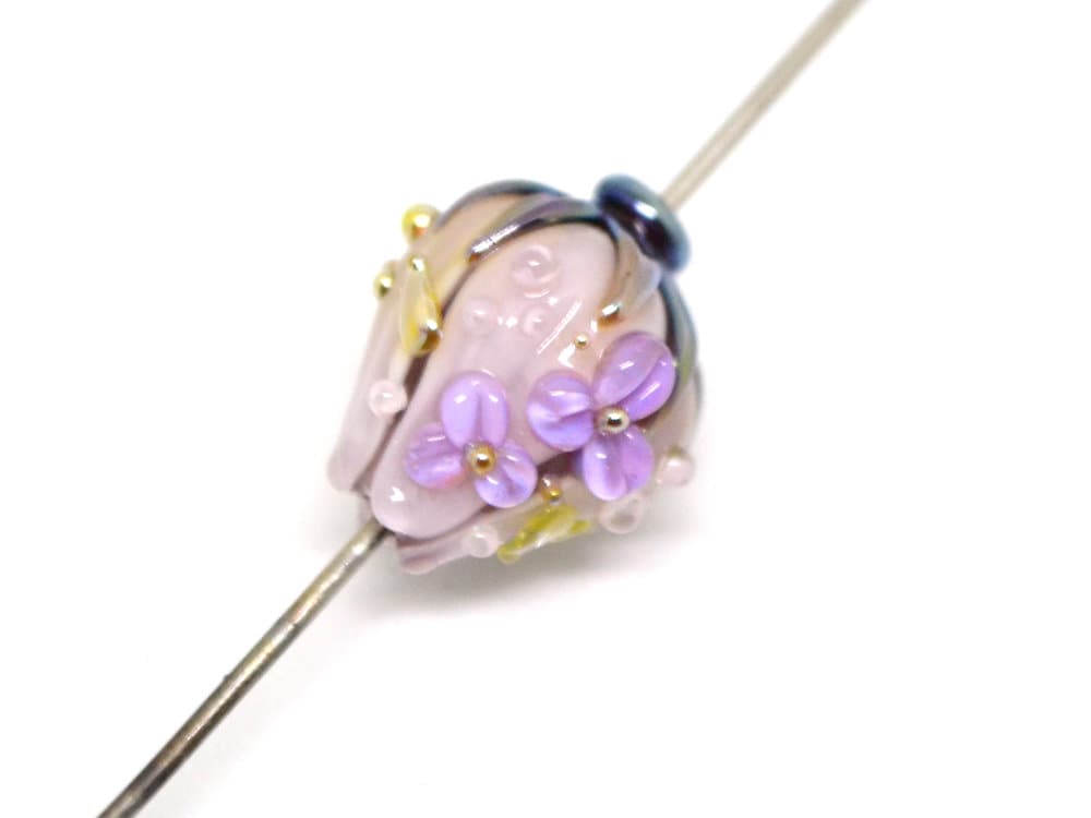Pale purple flower bouquet lampwork beads, Light purple green mint lampwork beads, Artisan lampwork