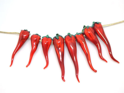 Red chili peppers, Glass chili beads, Horizontal center-drilled beads, Vegetable beads, Farm pendant, red green