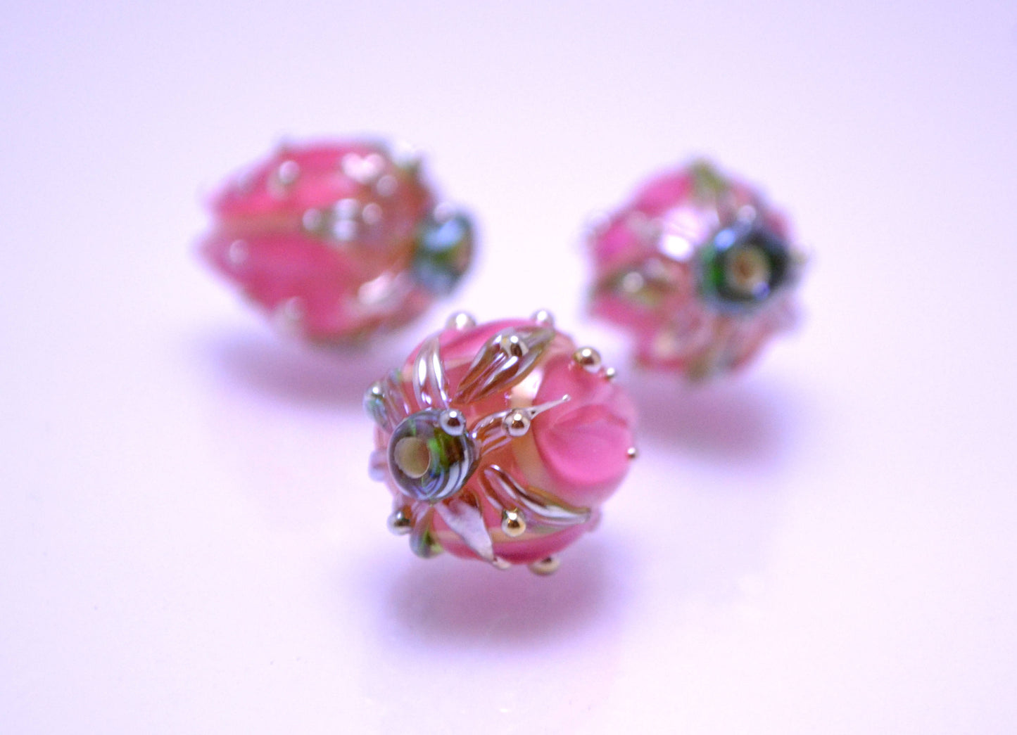 pink flower lampwork bead rose gold dots bud artisan handmade glass jewelry making dew green Leaf floral beads for earrings pendant wedding