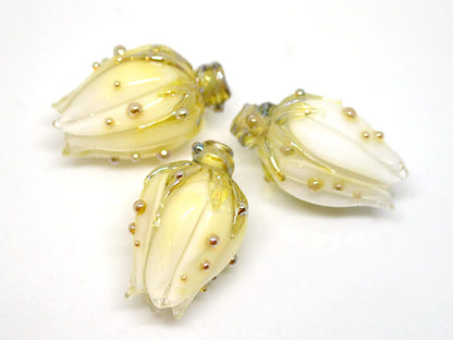 white flower glass beads for jewelry making wedding jewelry bridal jewelry flower girl jewelry floral glass beads white lampwork beads beige
