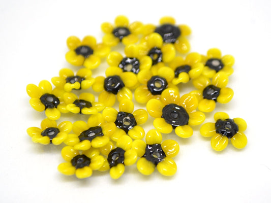 Sunflower glass beads, Very small yellow flower beads, Yellow black flower beads, Tiny sunflower beads, Lampwork sunflower beads,7mm flowers