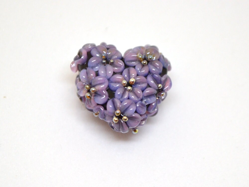 purple heart bead flower violet purple heart pendant focal beads romantic jewelry making lampwork heart bead lavender pendant lampwork