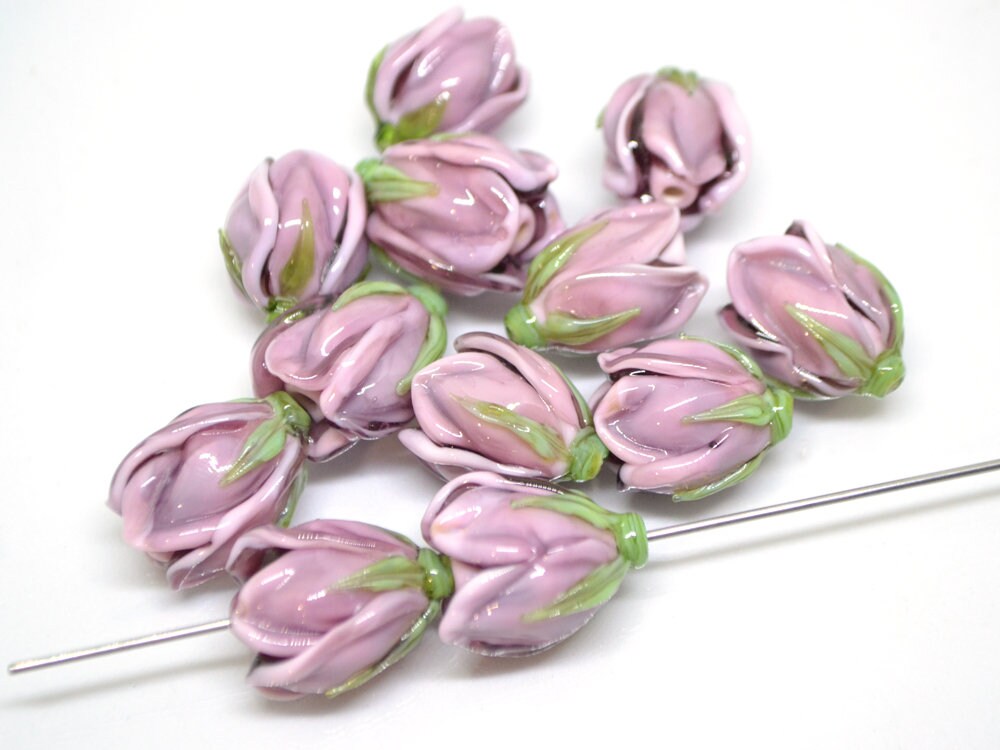 Lampwork Magnolia, Glass flower beads, Lilac glass floral beads, Artisan lampwork, Pastel pink bead, Focal glass beads, Handmade lampwork