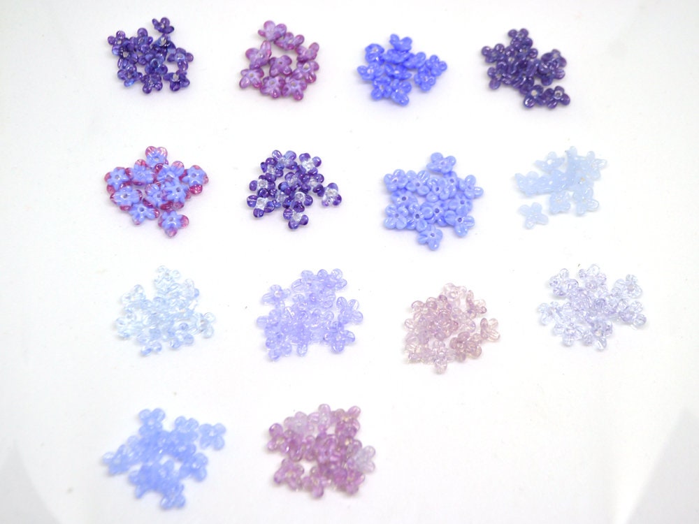 Lavender small flower beads, Purple cute flowers for headband, flowers for tiara making, mini glass flowers, transparent lampwork beads