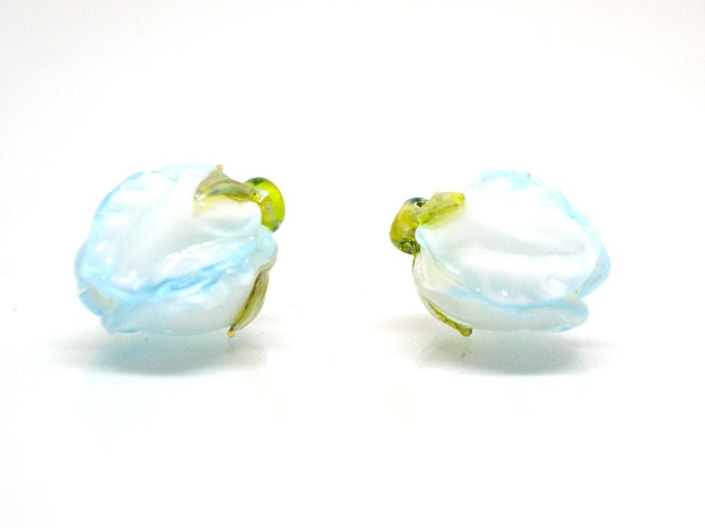 Pale blue glass beads, Lampwork flower beads, Sky blue beads, White blue glass beads, Romantic lampwork, Artisan lampwork, Something blue