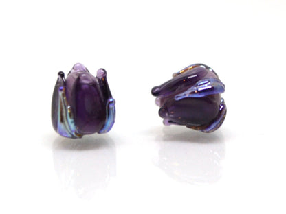 Dark purple small lampwork beads, purple silver flower beads, Tiny glass beads, 7mm flower beads, Artisan lampwork