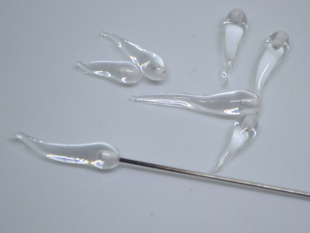 Clear Lampwork Icicle, Handmade lampwork, Icicle Glass Beads, Icicle jewelry, Winter jewelry, Christmas beads, Icicle pendant, half-drilled