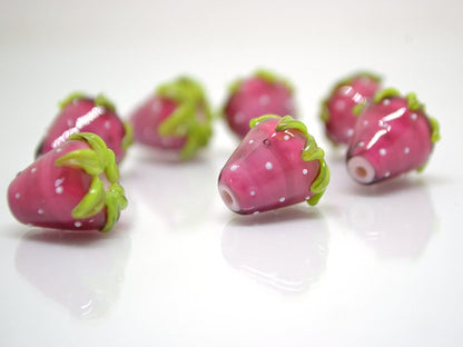 Fuchsia Strawberry glass beads, Magenta berry beads, Lampwork berry beads, Lampwork berries, Lampwork strawberry, Glass berries