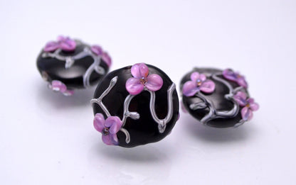 flower bead making black glass shape bead bracelet making glass handmade floral jewelry purple bead design artisan lampwork flowers