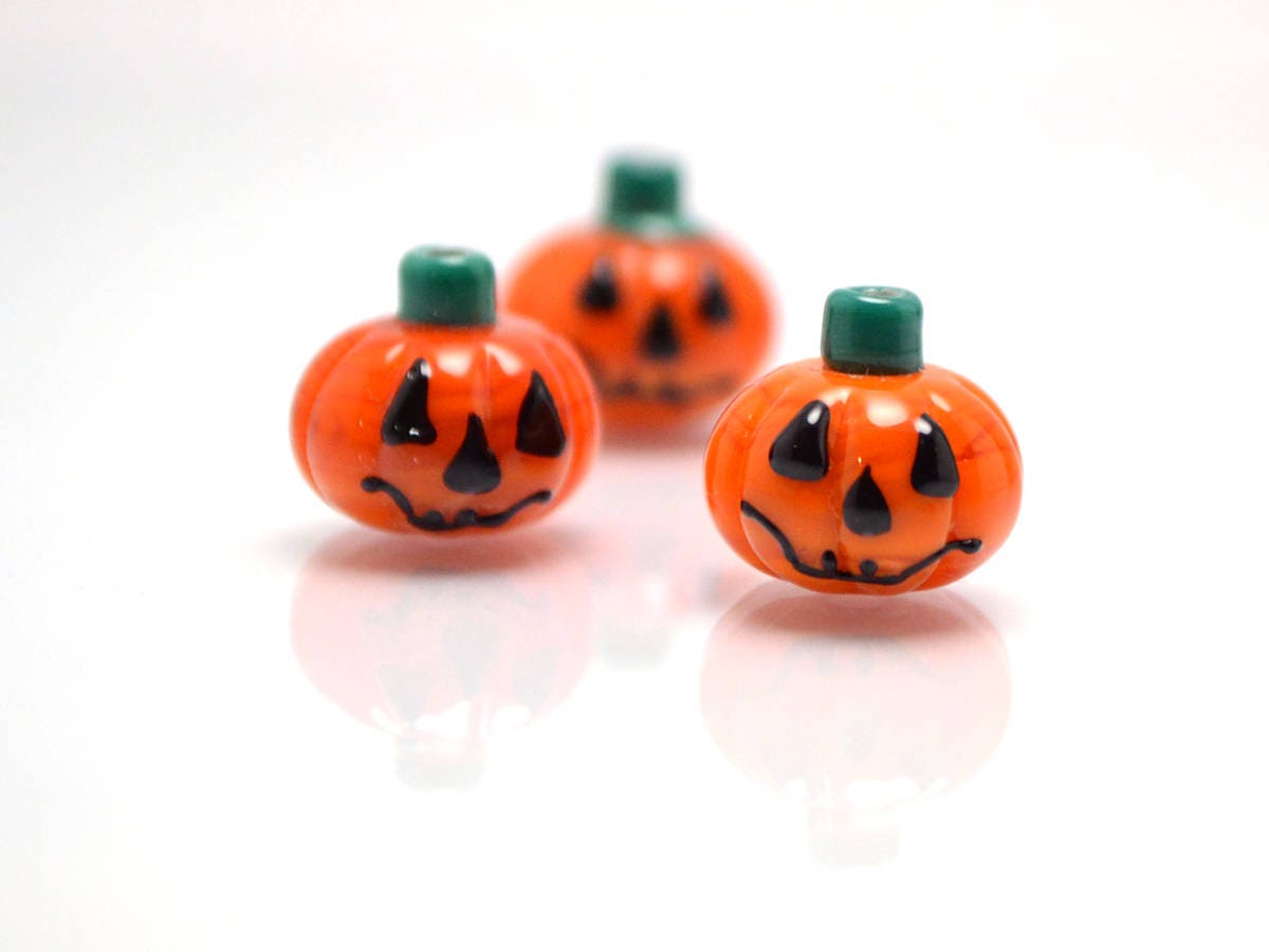 helloween glass pumpkin orange beads artisan lampwork jewelry making set handmade halloween pumpkin mask jewelry cute earrings pendant