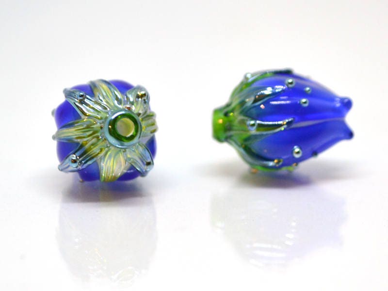 cobalt blue glass flower beads for jewelry blue flower earrings blue lampwork beads blue flower bud handmade beads earrings pair cobalt blue