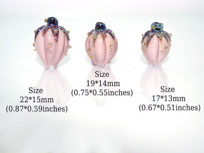 Pastel pink and silver flower glass beads, Floral lampwork, Pale pink beads, Artisan lampwork, Light pink beads, Handmade glass flower bud