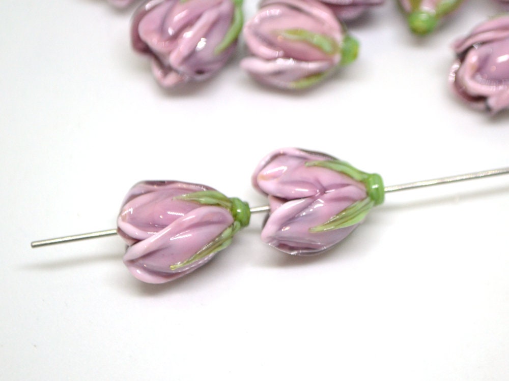Lampwork Magnolia, Glass flower beads, Lilac glass floral beads, Artisan lampwork, Pastel pink bead, Focal glass beads, Handmade lampwork