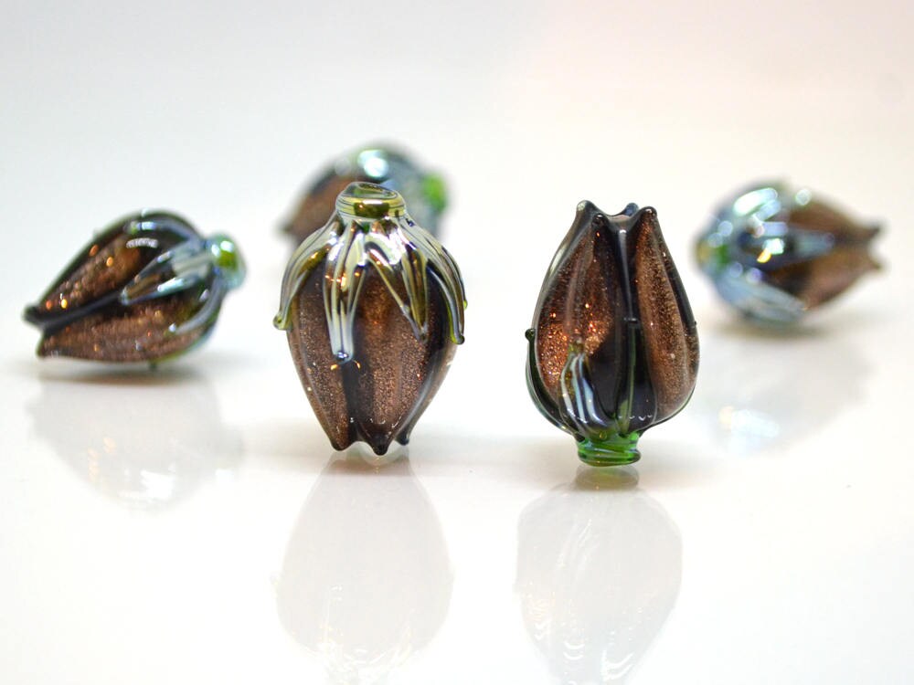 aventurine beads gold glass beads gold sand gold beads floral lampwork handmade beads gold glass pendant gold glitter beads flower pendant