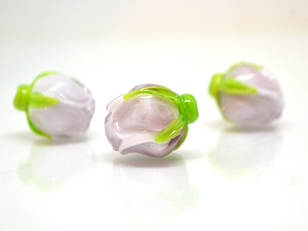 Pale pink flower bud beads, Jewelry glass beads, Blush pink floral lampwork, DIY earrings, Spring lampwork, Flower lampwork beads