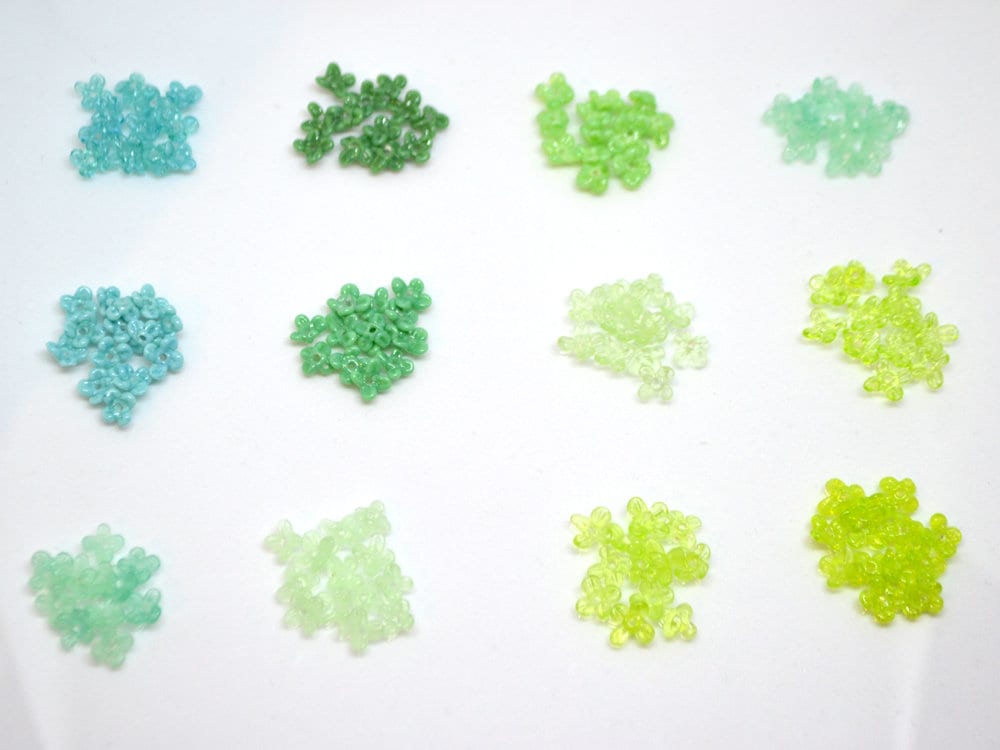 small flower beads green flowers for headband flowers tiara making mini glass flowers green glass flowers transparent frosted lampwork beads