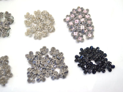 Gray small flower beads, Black cute flowers for headband, White tiny flowers, mini glass flowers, transparent lampwork beads
