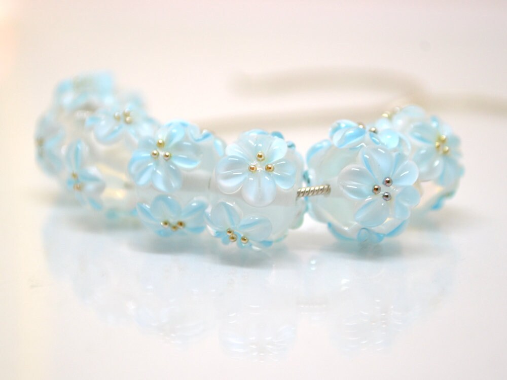 blue flower beads with flower bracelet wedding bridal bracelet making jewelry lampwork handmade artisan lampwork top quality beads tender