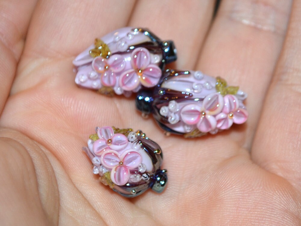 Glass flower bouquet on lampwork bud beads, Miniature glass flowers, Artisan lampwork, Light pink glass flower beads