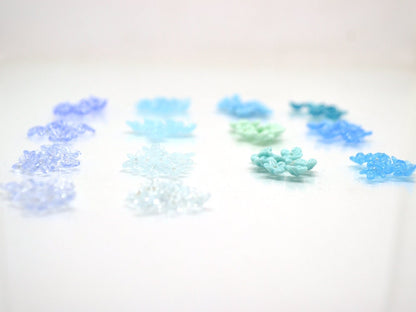 Sky blue small flower beads, Aqua blue glass flowers, cute flowers for embroidery, mini glass flowers, Blue wedding beads, Something blue