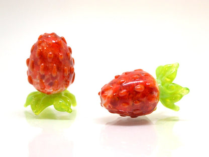 Red lampwork strawberry, Berry glass beads, Lampwork berries, Berry fruit beads, Red green berry beads, Garden glass beads, Berry jewelry