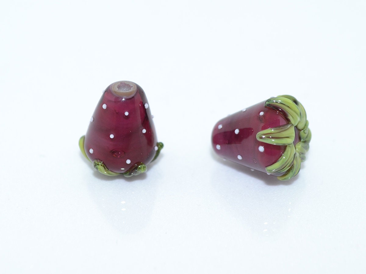 Red wine Strawberry glass beads, Lampwork berry beads, Lampwork berries, Lampwork strawberry, Berry jewelry, Burgundy berry beads
