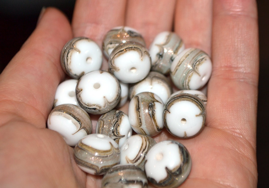 White and Gold lampwork beads, White glass beads, Gold sand Glass beads, Artisan lampwork, White lampwork beads, Handmade Beads set