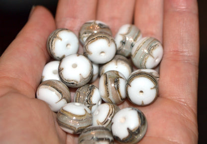 White and Gold lampwork beads, White glass beads, Gold sand Glass beads, Artisan lampwork, White lampwork beads, Handmade Beads set