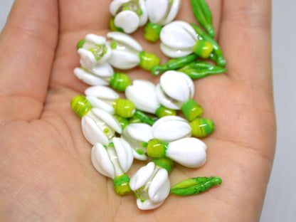 Lampwork snowdrop flower beads, White glass beads, Floral lampwork, Spring beads, Nature inspired,Artisan lampwork,white green, glass flower