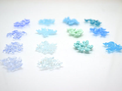 Sky blue small flower beads, Aqua blue glass flowers, cute flowers for embroidery, mini glass flowers, Blue wedding beads, Something blue