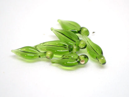 Green lampwork leaf beads Glass leaves Top drilled leaf beads Lampwork bead set Jewelry making Leaf charm Flower Floral Artisan lampwork