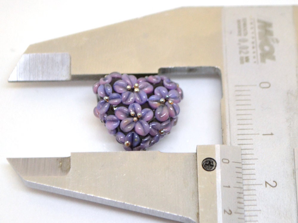 purple heart bead flower violet purple heart pendant focal beads romantic jewelry making lampwork heart bead lavender pendant lampwork