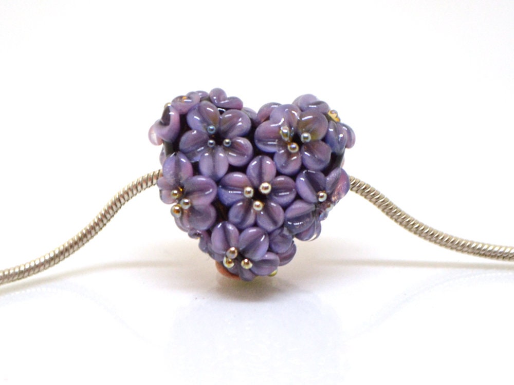 purple heart bead flower violet purple heart pendant focal beads romantic jewelry making lampwork heart bead lavender pendant lampwork