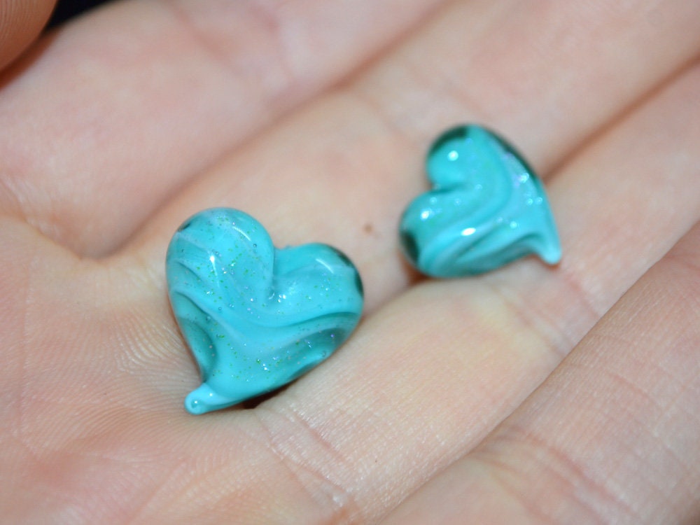 Turquoise heart beads, Green blue glass bead, Sparkle Lampwork heart, Heart shape bead, Glass Heart charm beads, Half-drilled beads
