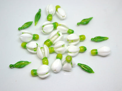 Lampwork snowdrop flower beads, White glass beads, Floral lampwork, Spring beads, Nature inspired,Artisan lampwork,white green, glass flower