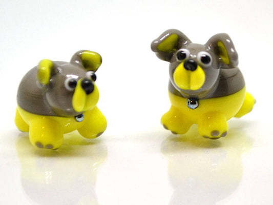 Glass dog beads
