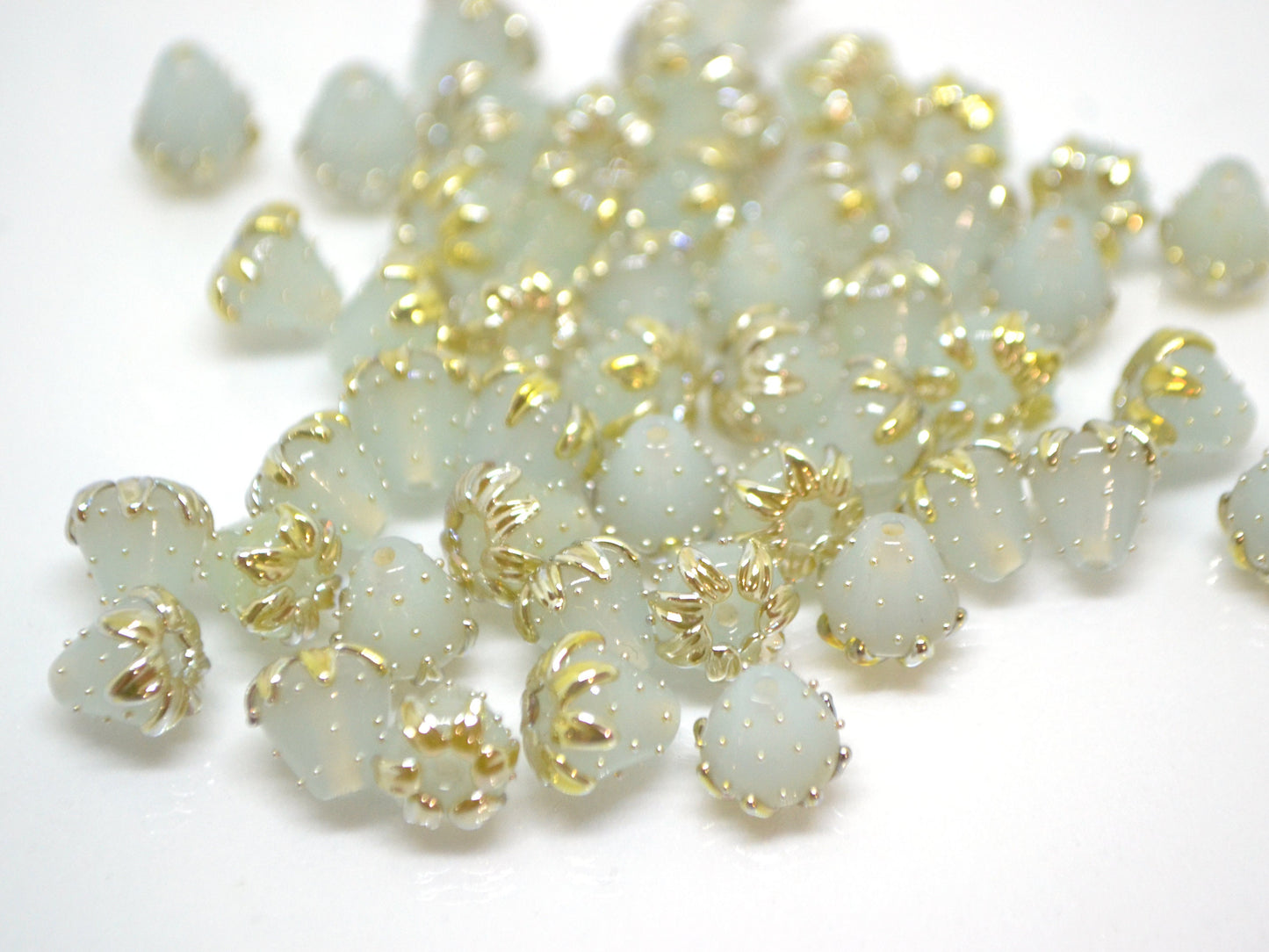 Pale blue berry beads with gold, Blue gold strawberry beads, Tiny glass beads, Blue 7mm beads, Handmade lampwork