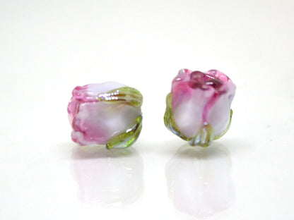 Pink white 8mm rosebud beads with green leaves, Pink Floral beads, Lampwork Rose beads, Flower glass beads, Flower Earrings,Artisan Lampwork