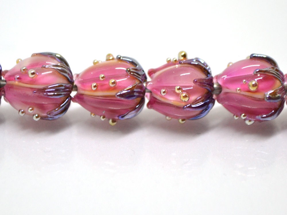 Bright pink flower beads silver, 10mm flower beads, lampwork rose buds, floral theme beads, Floral lampwork, Lampwork bead set, Handmade