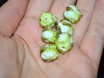 Green yellow rose bud beads, Lampwork rose beads, Salad green beads, Verdant Artisan lampwork, Floral Lampwork,Glass flower jewelry,Handmade