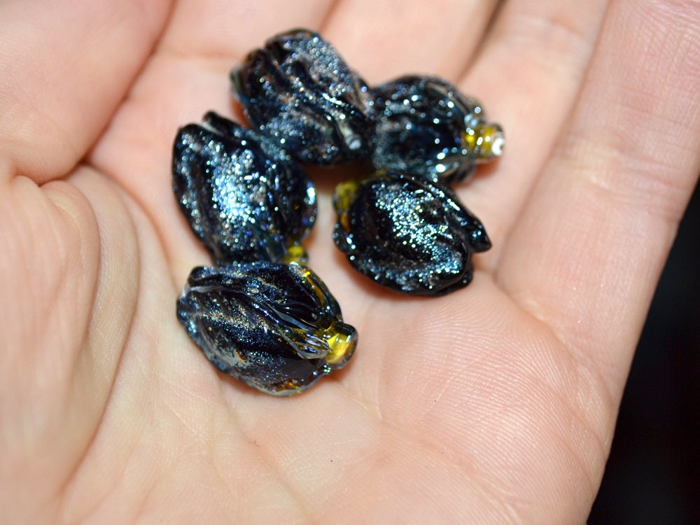 Black rose bud beads, Glitter Lampwork Bead, Floral lampwork beads, Sparkly beads, Glitter beads
