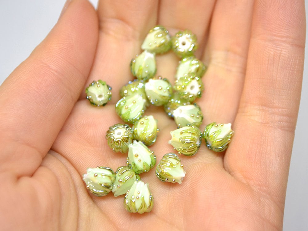 Mint green flower beads with gold leaves, Small glass beads, 7mm flower beads, Tiny lampwork beads