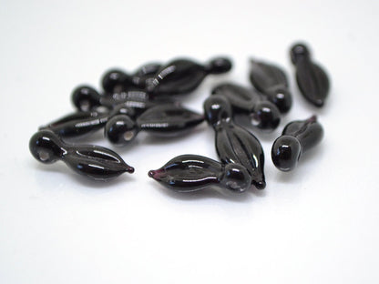 Black lampwork leaf beads, Small Leaf beads, Small Leaf charm, Black leaves, Tiny Glass leaves, Top drilled leaf beads, Lampwork leaf bead