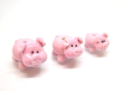 Lampwork pig beads
